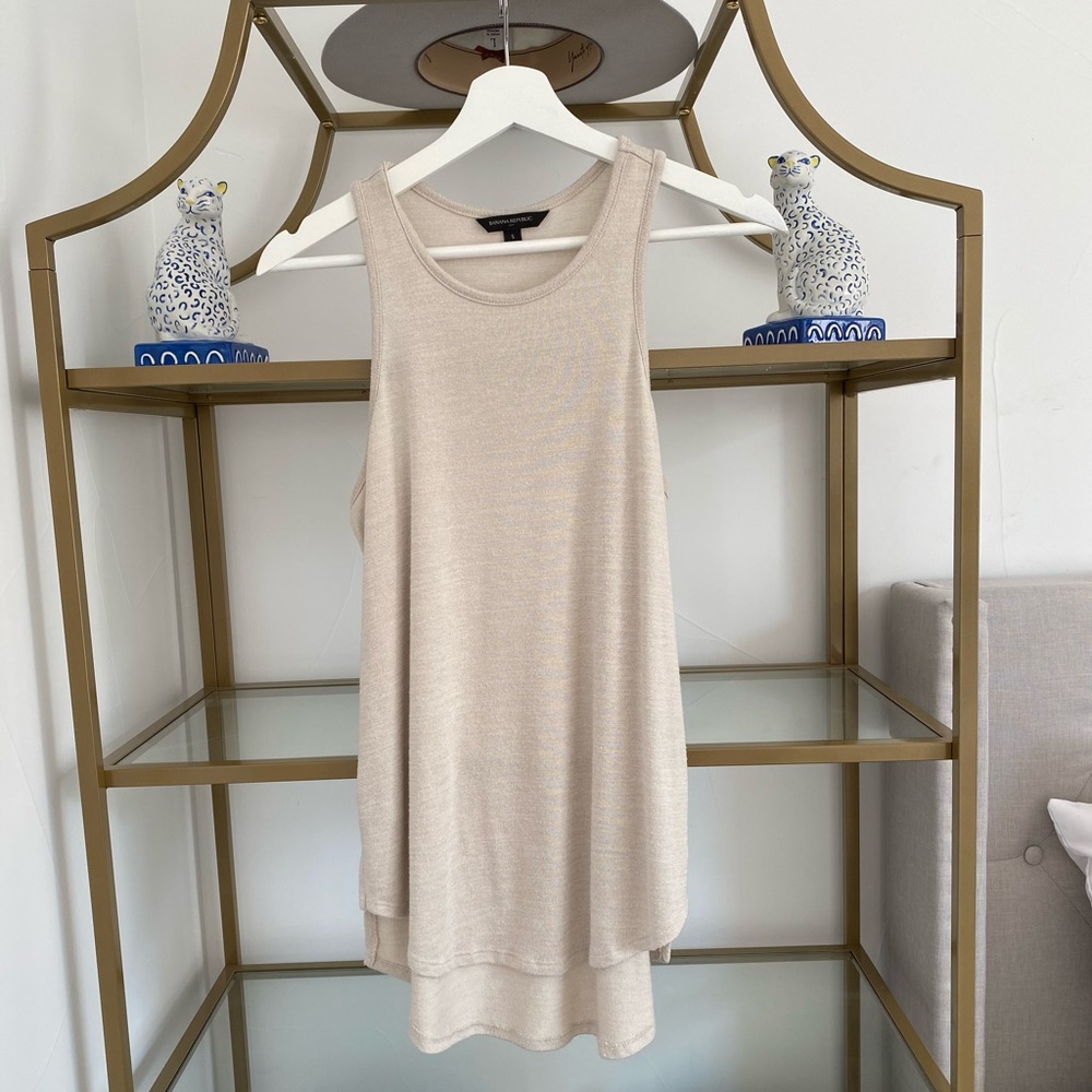 Banana Republic Tan L Nude Long Flattering Tank